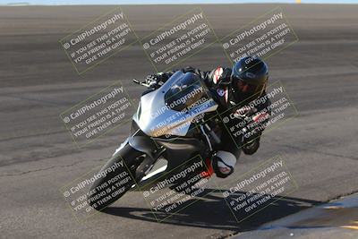 media/Nov-12-2023-SoCal Trackdays (Sun) [[5d1fba4e7d]]/Bowl (930am)/